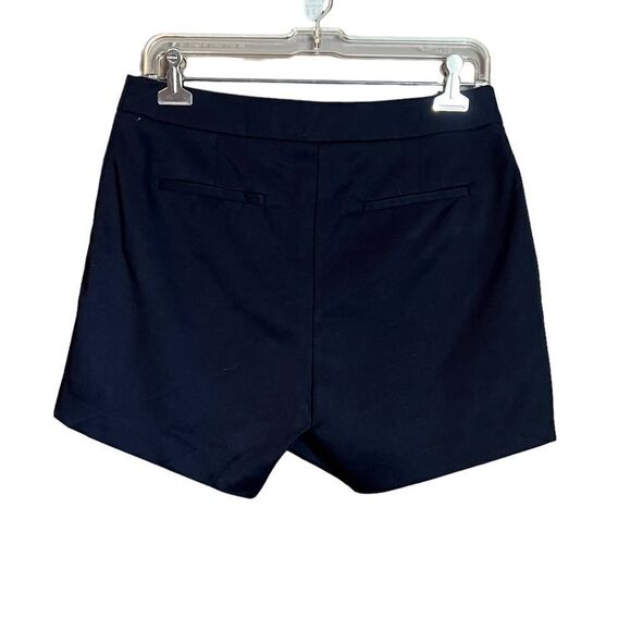 NWT! Harvé Bernard navy basic shorts. Size 6 - Picture 8 of 9